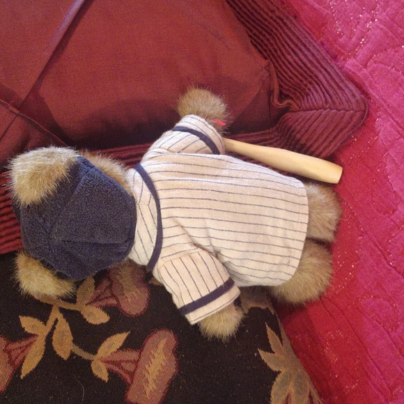 Boyds Baseball Bear - Picture 2 of 5